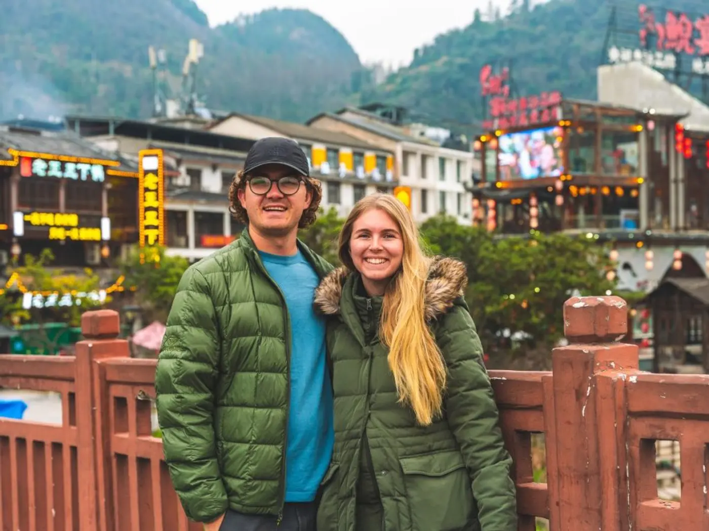 江边小镇的傍晚